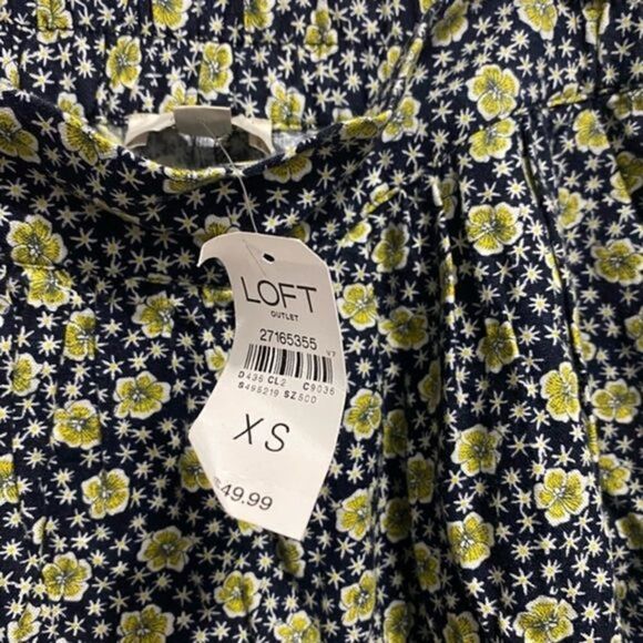 LOFT outlet Casual skirt! 👗 - Picture 3 of 4